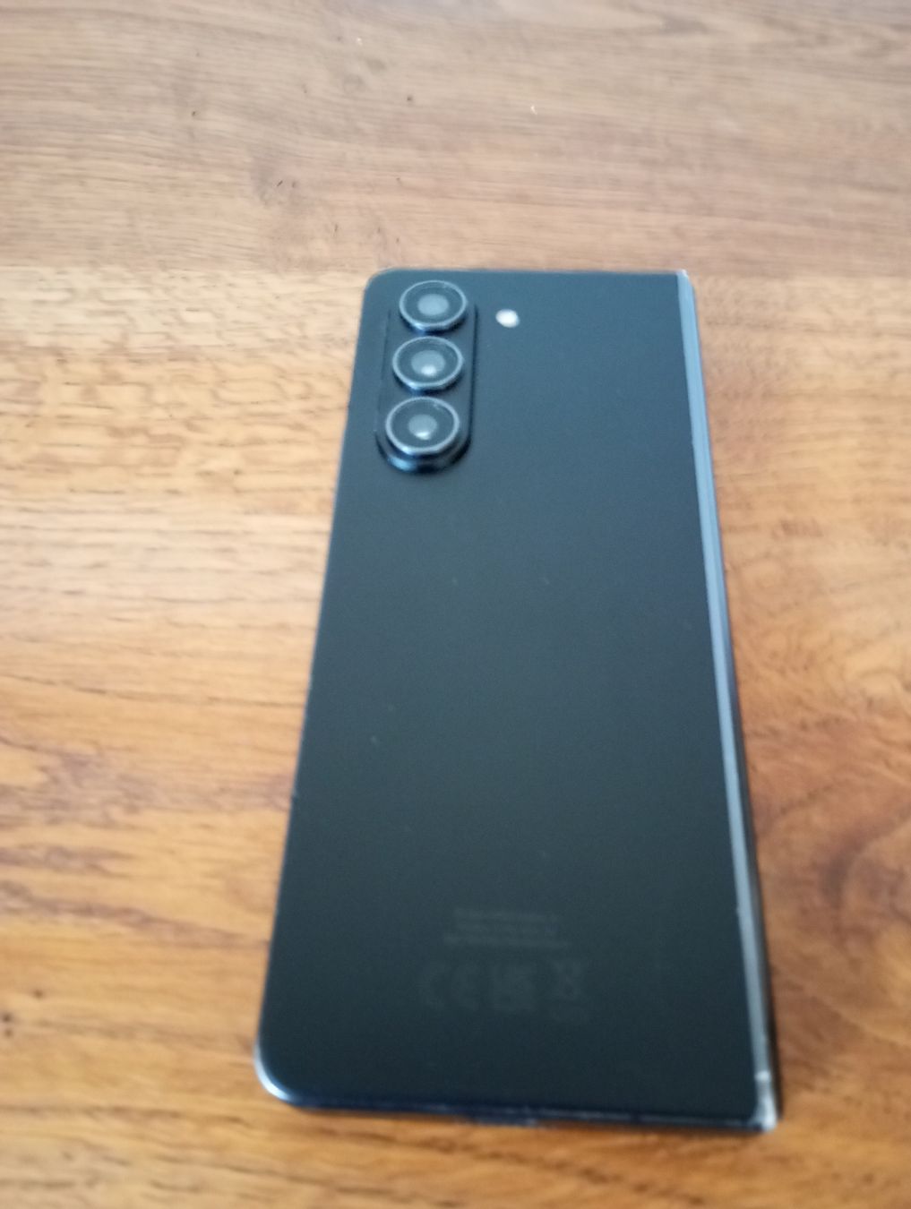 Samsung Handys / Smartphones: Samsung Z Fold 5 – Defekt aus Dietikon von nic_7slq 2