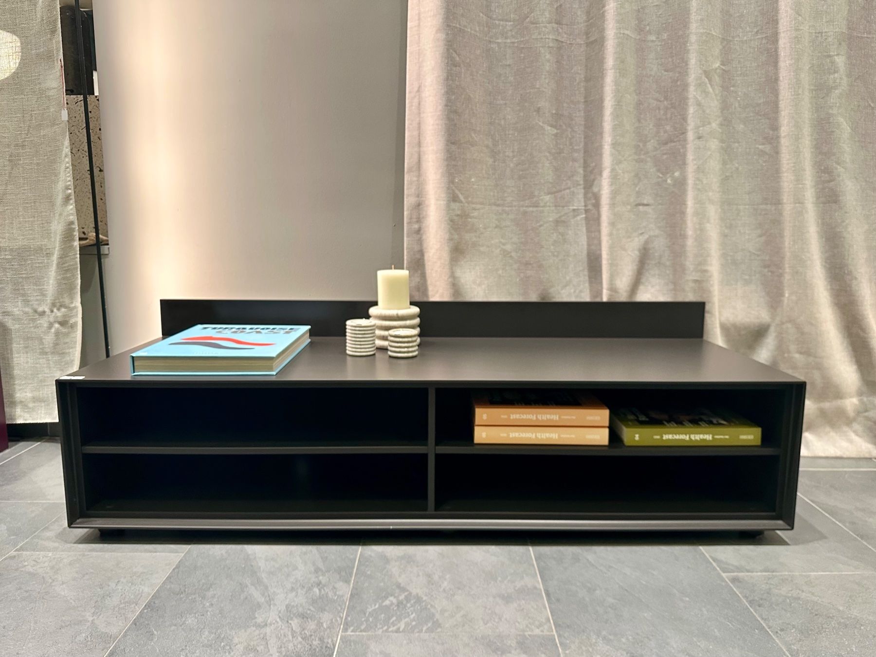 TV Möbel: Design Sideboard, TV-Möbel, Lowboard, Ablage, Col. Schwarz – Neu (gemäss Beschreibung) aus Zürich von Robinejoya
