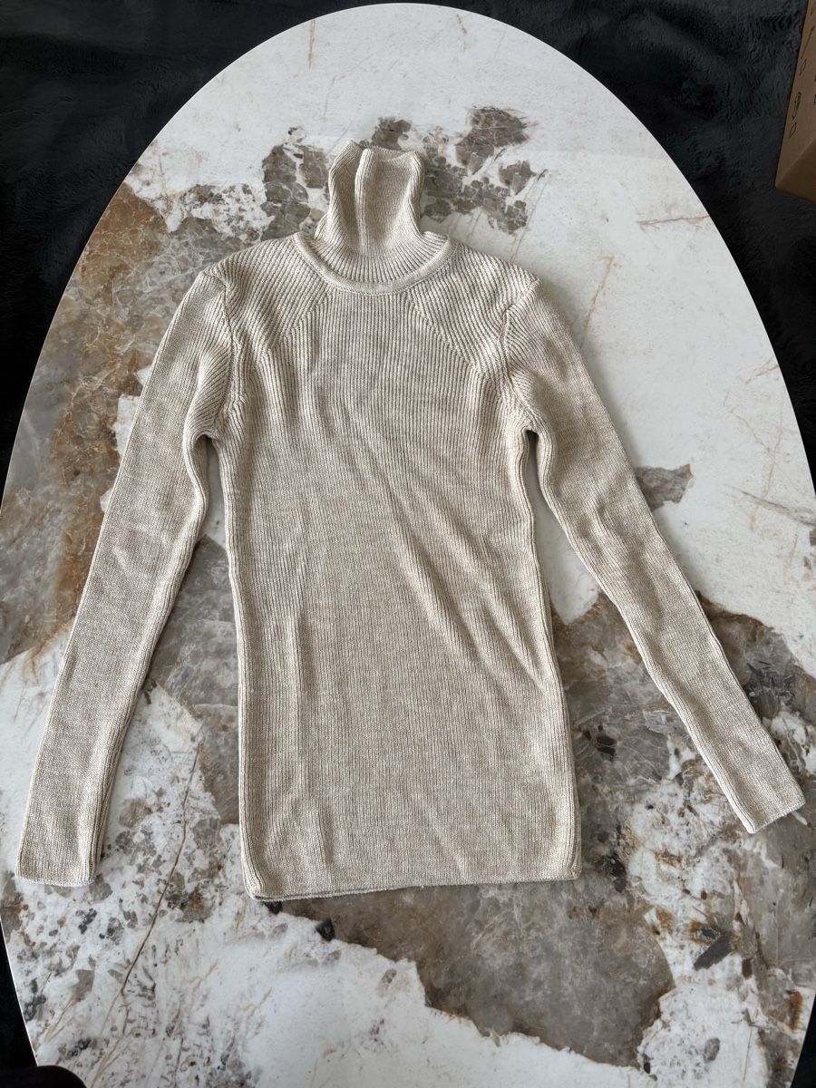 Pulls & Sweat-shirts: Rollkragenpullover – Neuf (Voir description) à Spreitenbach par Dani.97
