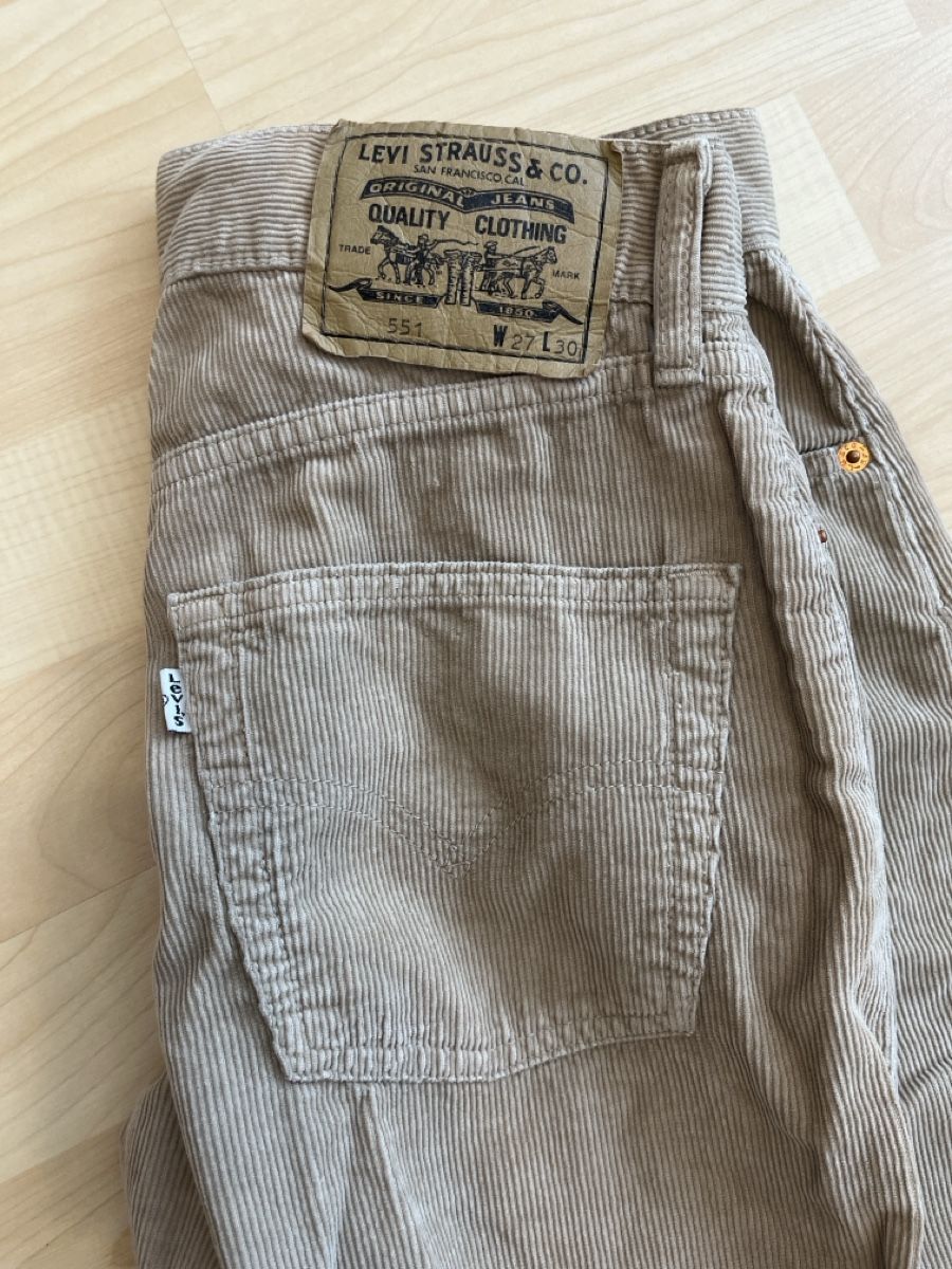 Levi's Pantaloni: Levis Cordhose – Usato da Holziken venduto da ale_h6sl 1