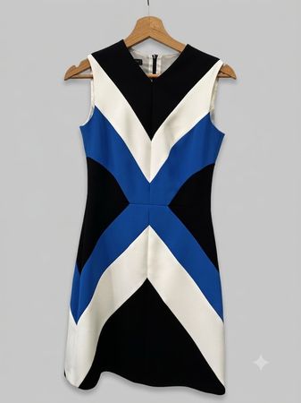 Robe ESCADA