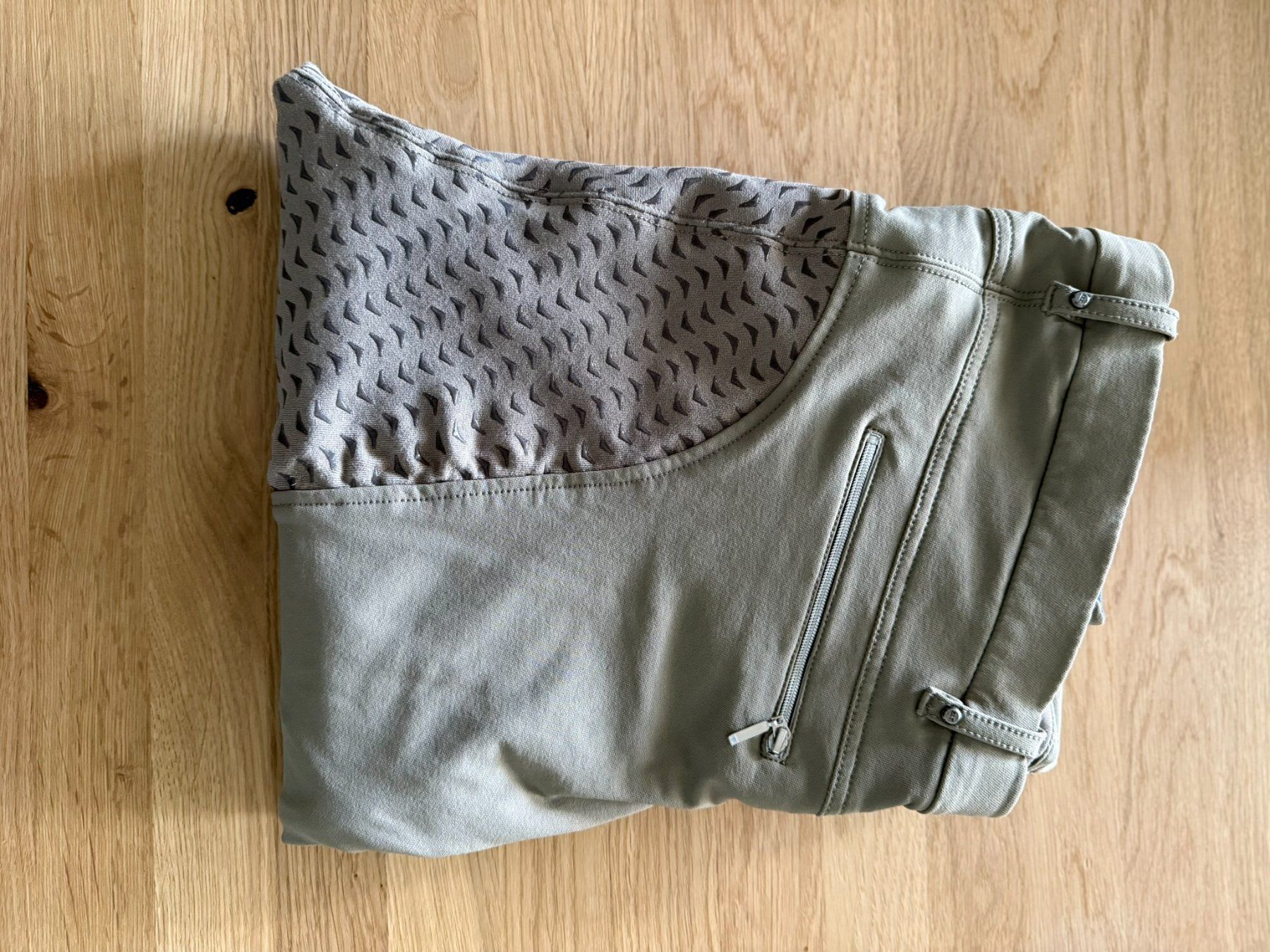 Pantaloni: Reithose Damen von ELT, Gr. 40 – Usato da Brütten venduto da Kasa5