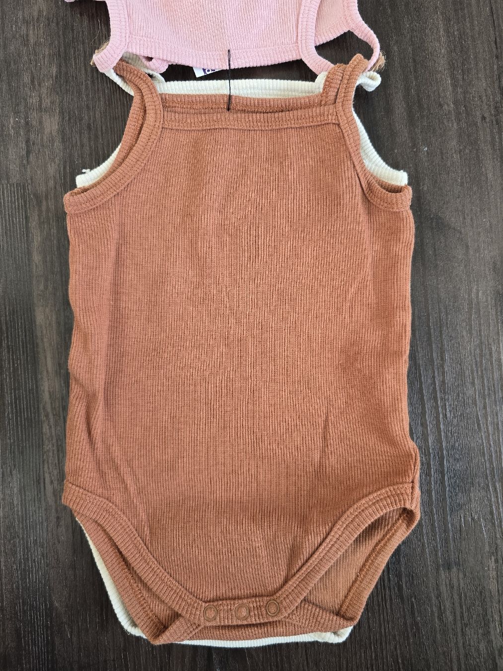 Lotti & Set di vestiti: Trägerbodys – Usato da Seedorf UR venduto da kal_gvj5 2