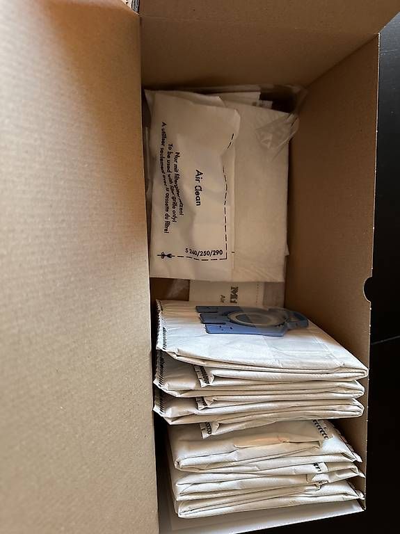 Autres articles pour la maison: Staubsaugerbeutel XXL-Pack – D'occasion à Worb par Sab.ha 1