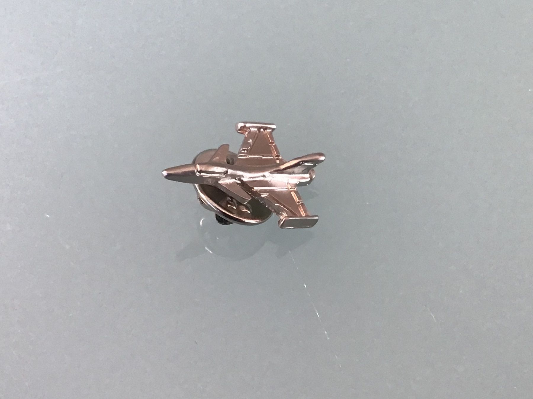 Placchette & Badge: Pin Gripen – Usato da Aefligen venduto da Bubu218