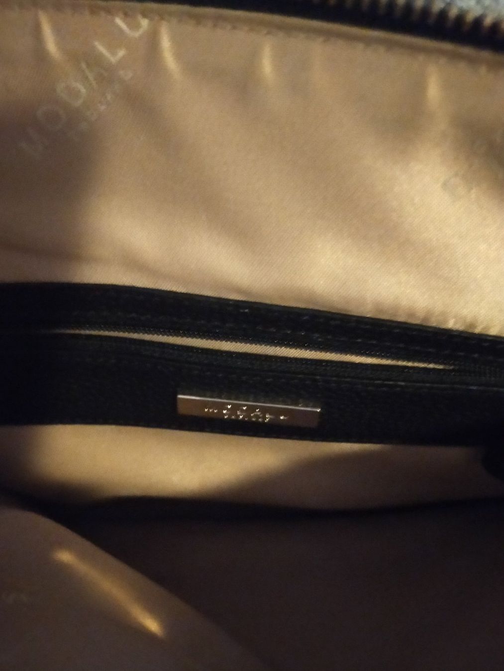 Modalu Borse da donna: Modalu England Handtasche Schwarz – Usato da Tägerig venduto da mikky02 3