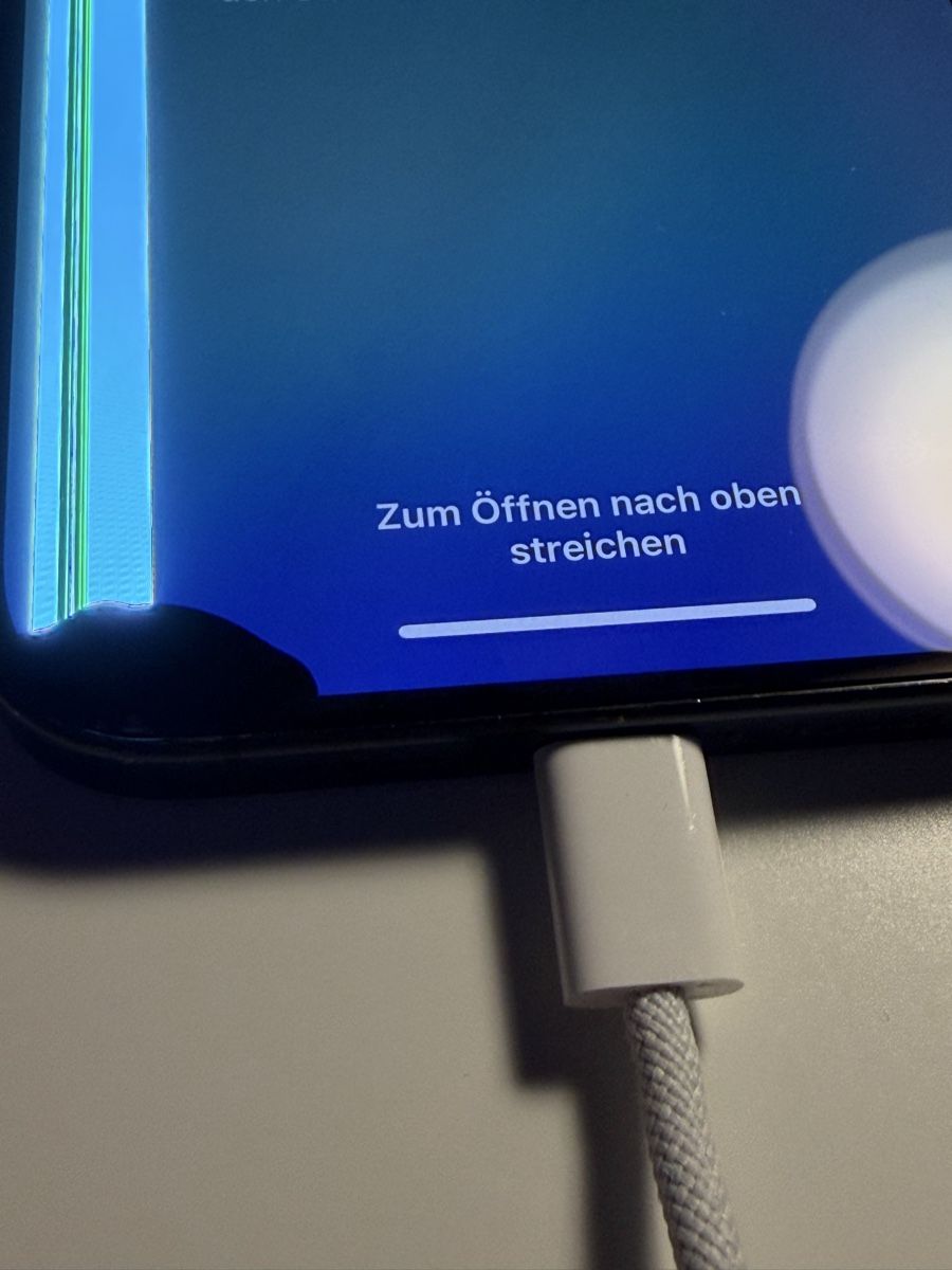 Apple Handys / Smartphones: iPhone 15 Pro Max 256 GB Blau – Defekt aus Richigen von EasyDeal00 2