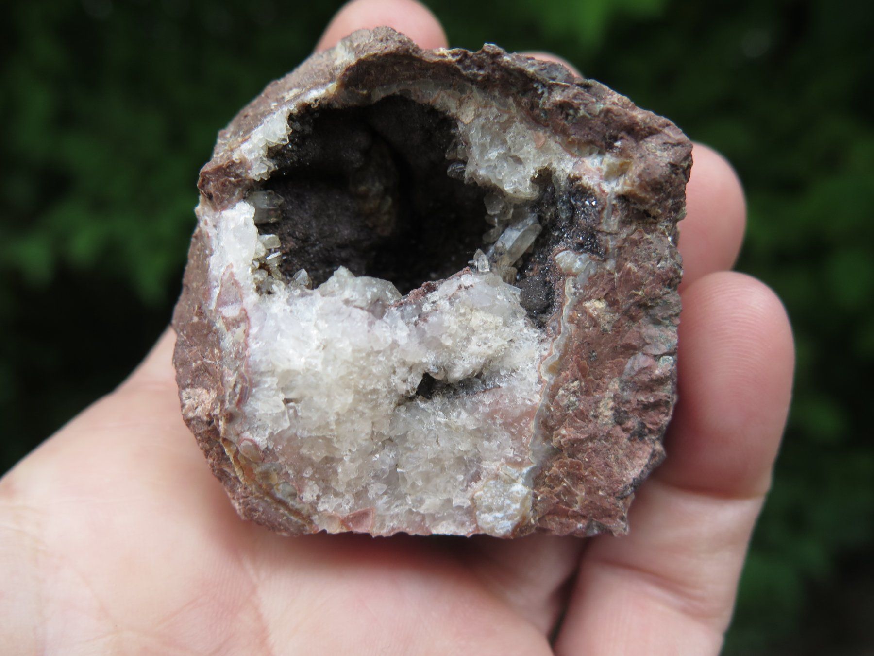 Mineralien & Heilsteine: Schneekopfkugel – Gebraucht aus Schaffhausen von Yamakana51L8736OQ8
