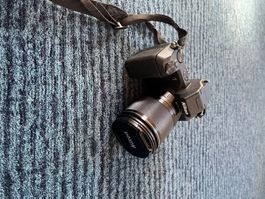 Nikon 1 V2 inkl. Nikkor VR 10-100mm Objektiv
