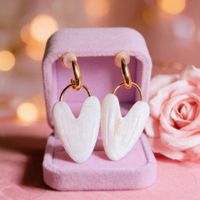 Boucles d'oreilles pendantes en coeur