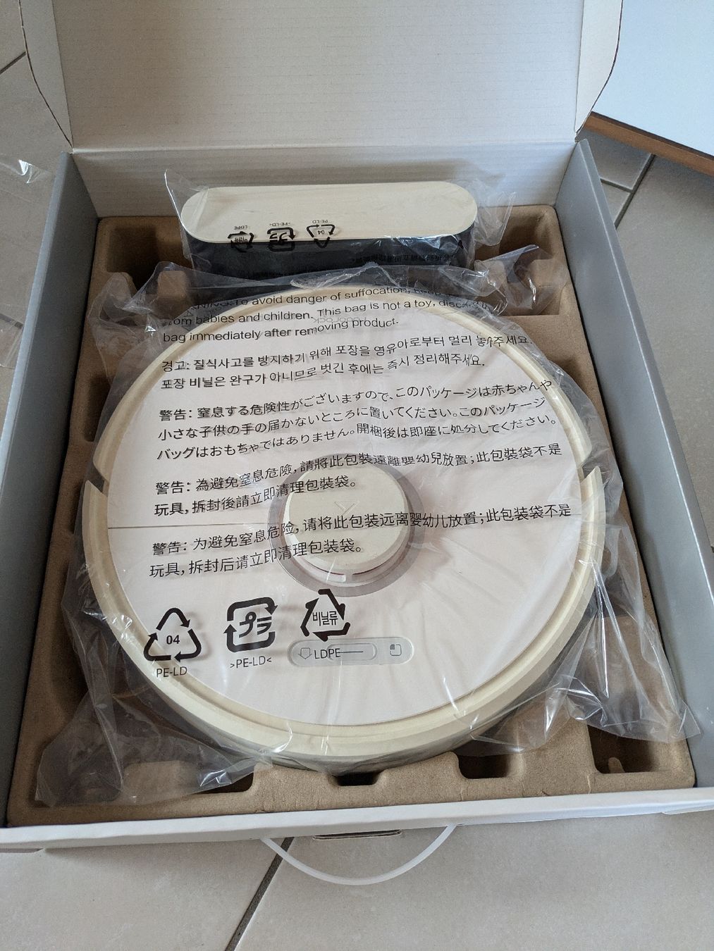 Roborock Aspirapolveri & Accessori: Roborock S6 – Usato da Wileroltigen venduto da Fam.Mani 5