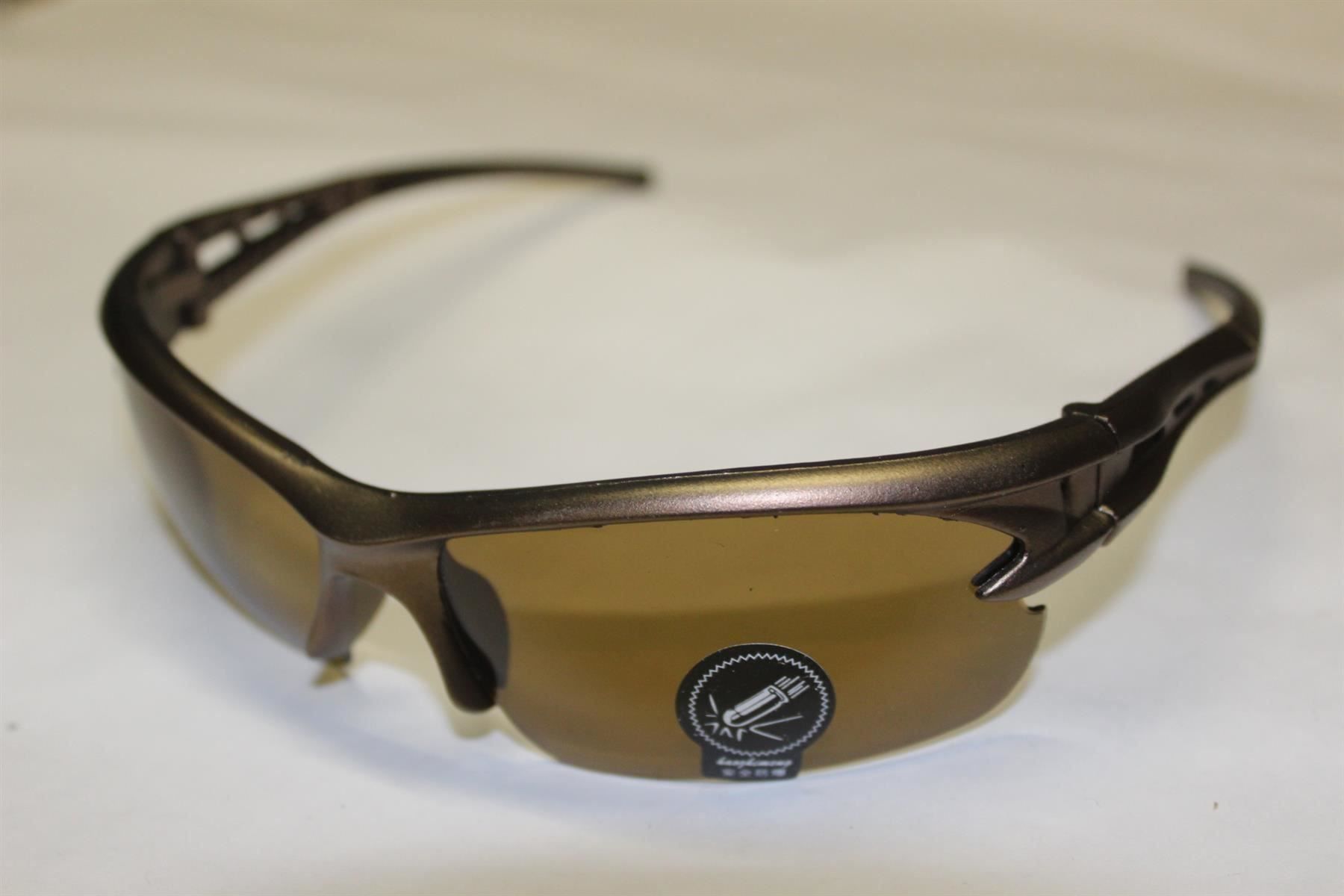 Occhiali & Lenti: Grau  Sonnen Brille Restposten – Nuovo (secondo la descrizione) da Kirchdorf AG venduto da Restposten110