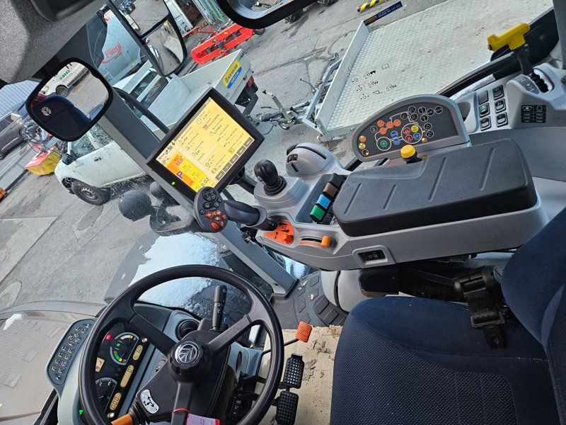 New Holland Traktoren: Traktor New Holland T7.210 AC GPS Ready – Gebraucht aus Mels von lad_8ctm 7