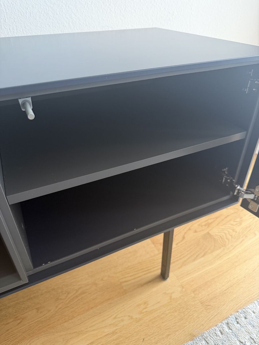 Pfister Mobili TV: ATELIER PFISTER ZIL Lowboard 210 cm – Usato da Dübendorf venduto da MariaS. 5