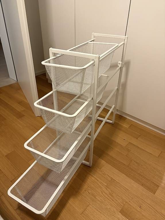 Mobilhome: Mobiletto con cassetti – Usato da Giubiasco venduto da vio_bj8p 1
