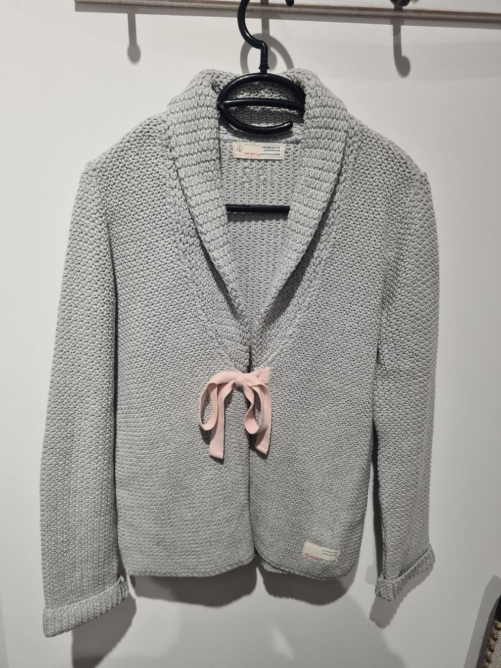 Odd Molly Giacche: Odd Molly Strickjacke, grau, Gr. 1, neuwertig – Usato da Adligenswil venduto da FriedasWelt