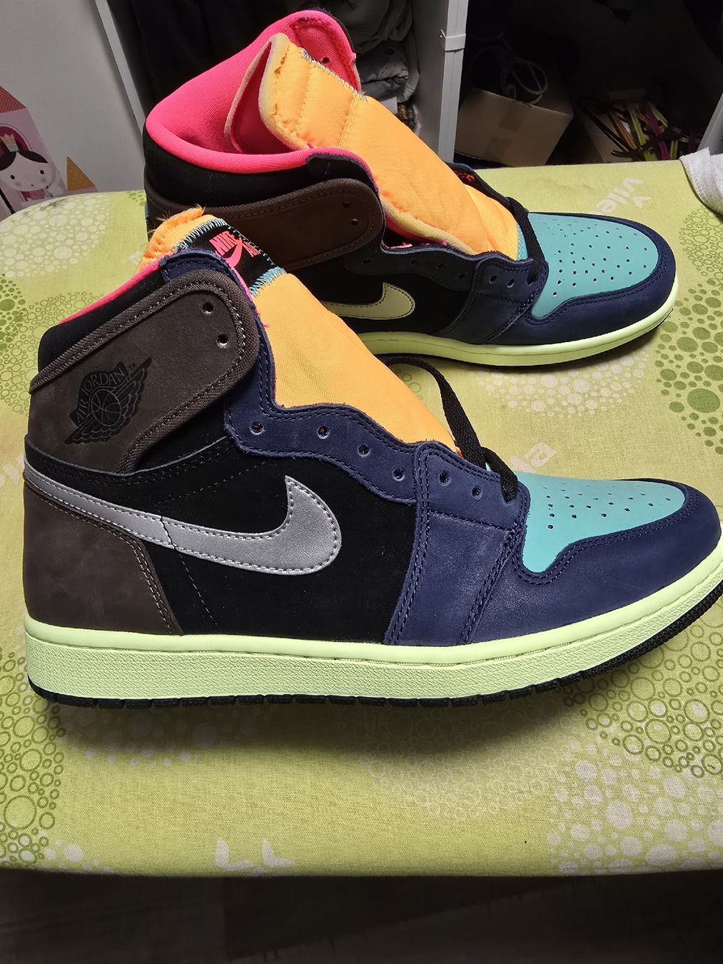 Jordan Scarpe da uomo: Air Jordan 1 high retro - taille 45 – Nuovo e nell'imballaggio originale da Yvonand venduto da KingFroggy 2