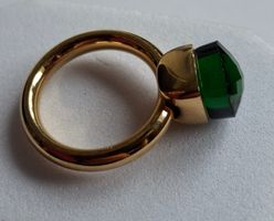 Ring vergoldet Nudo-Schliff grüner Stein Gr. 52