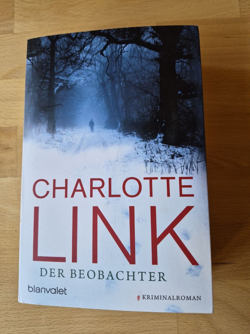 Bücher: der Beobachter von Charlotte Link  – Gebraucht aus Lauterbrunnen von MassimoNr.01