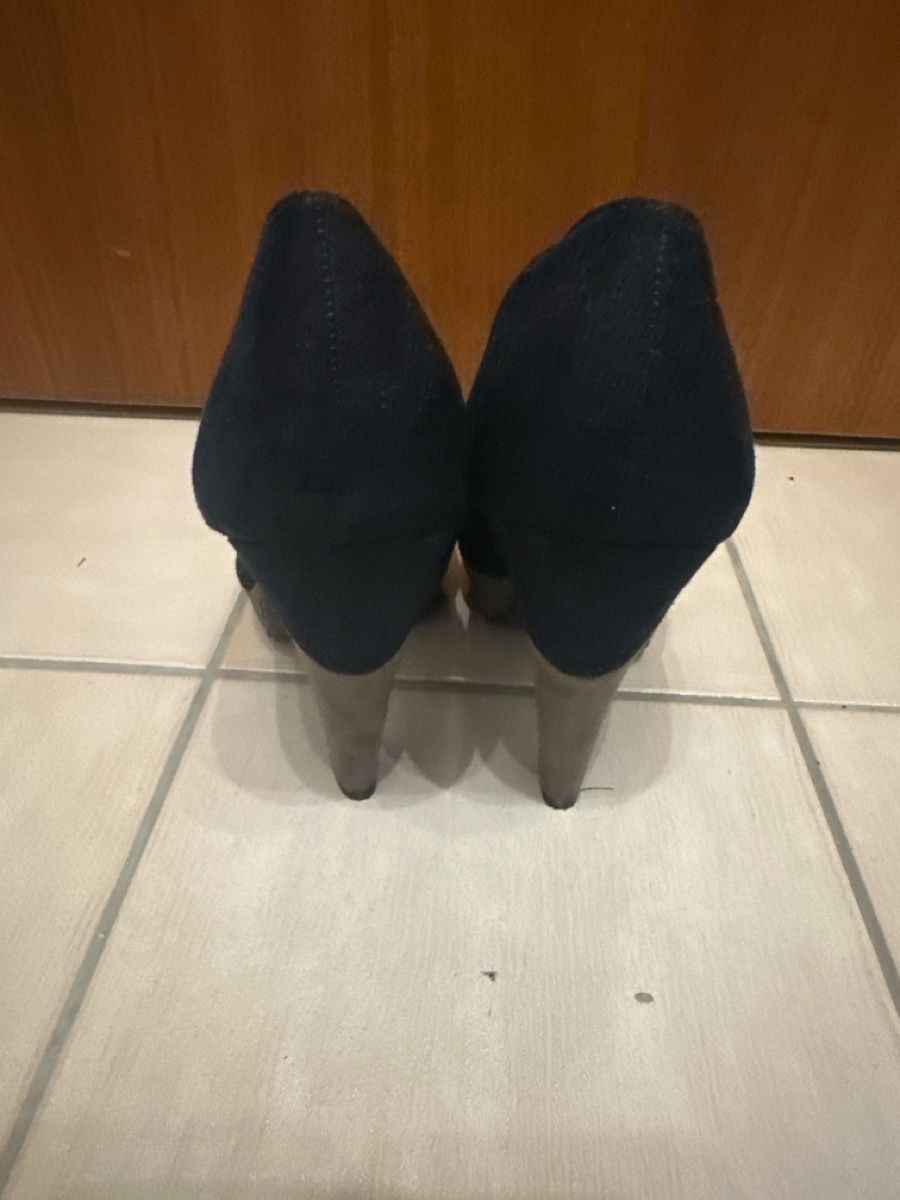 Graceland Scarpe da donna: Pumps Graceland Grösse 36 dunkelblau/schwarz – Usato da Reinach BL venduto da wen_7bl7 3