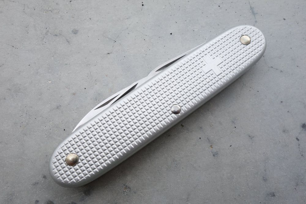 Victorinox Electrician Alox Old Cross Sackmesser (Neu (gemäss ...