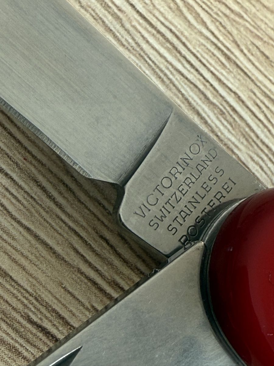 Victorinox Coltelli tascabile: Victorinox Sackmesser mit Etui – Usato da Wettingen venduto da Ni_la_lo 2