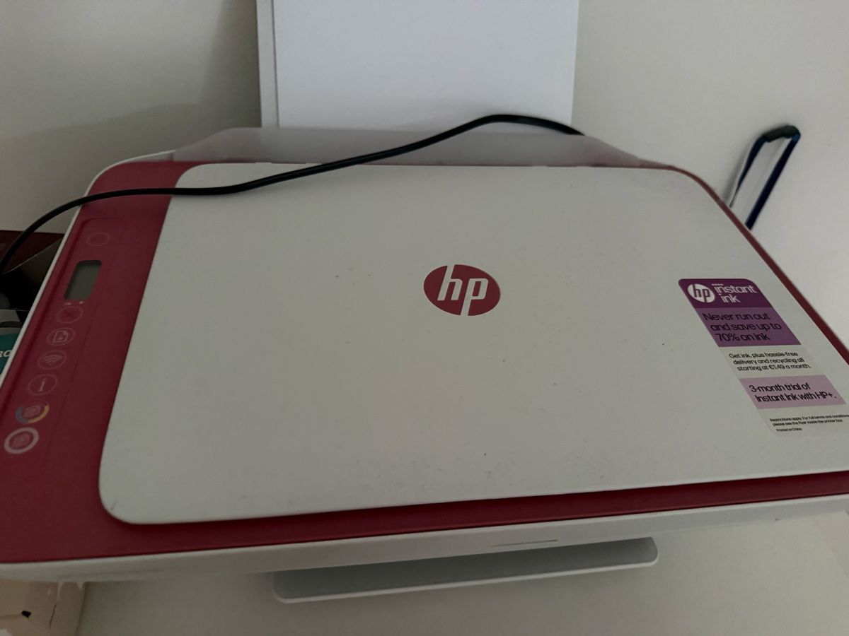 Imprimantes: HP Multifunktionsdrucker mit Ersatz tintenpatrone – D'occasion à Frauenfeld par saskia.34