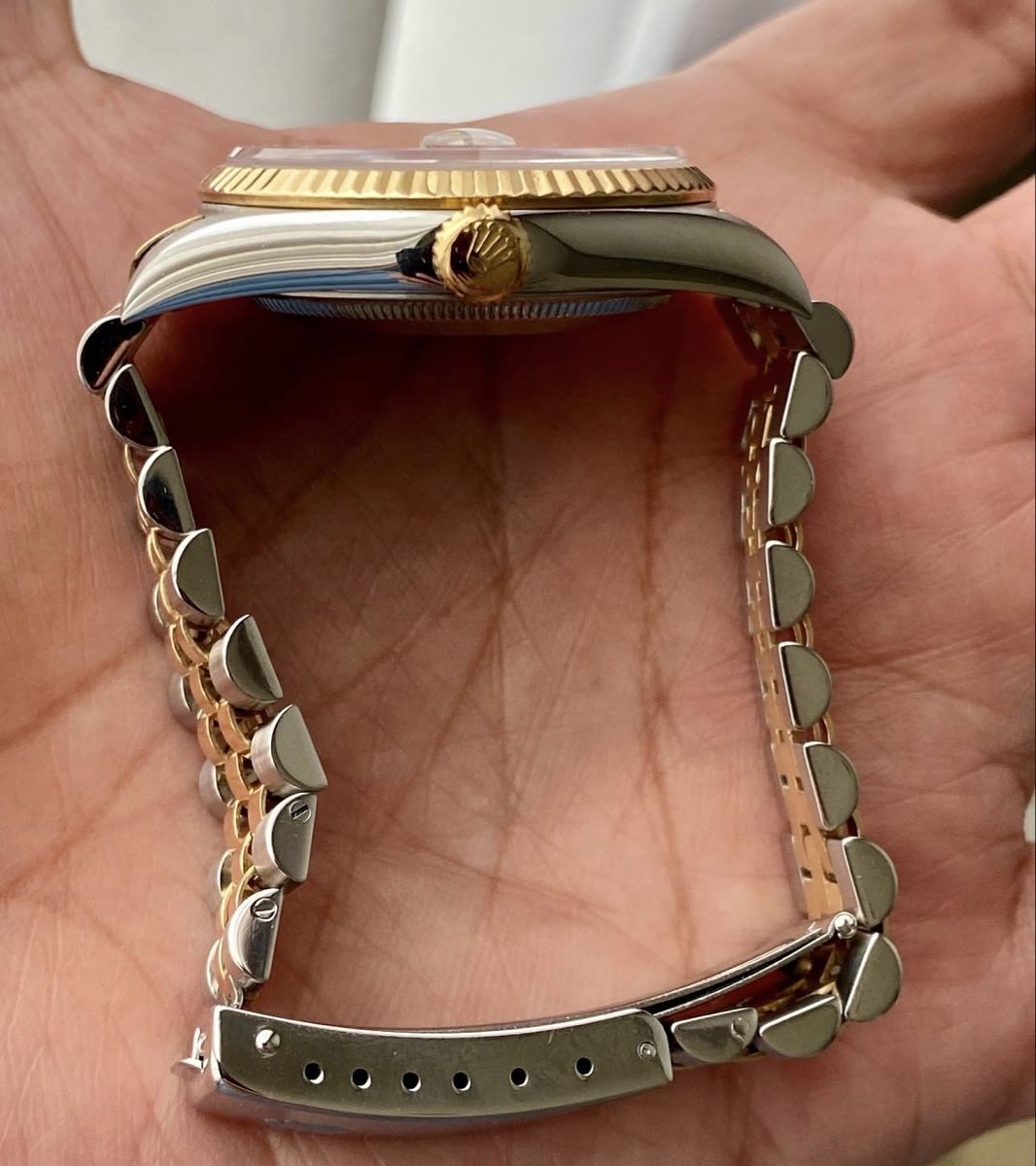 Rolex Montres: Rolex Datejust 16233 mint circa 2002 – D'occasion à Neuchatel par mar_9blm 8