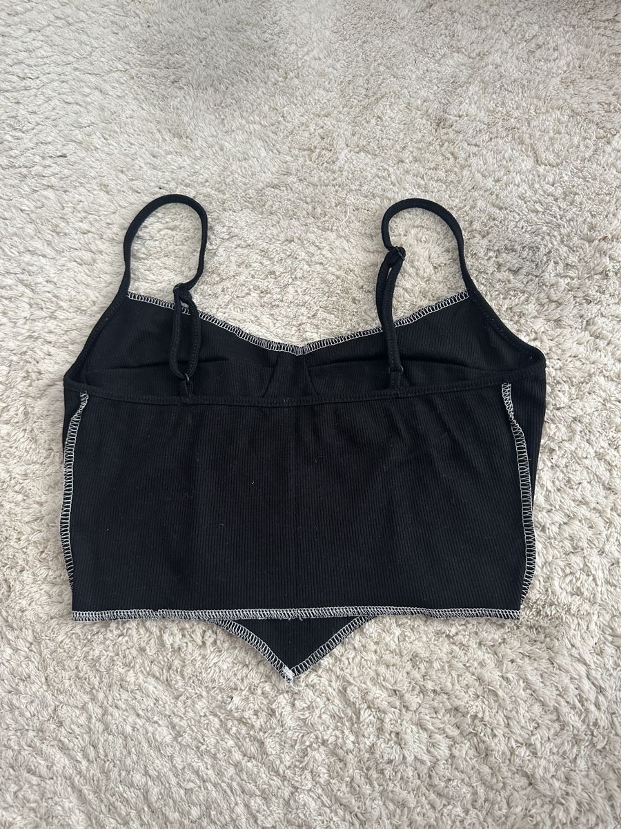 Shein Top: Top noir Shein coutures blanches - Taille XS/34 – Nuovo (secondo la descrizione) da Neuchâtel venduto da aliceguins 2