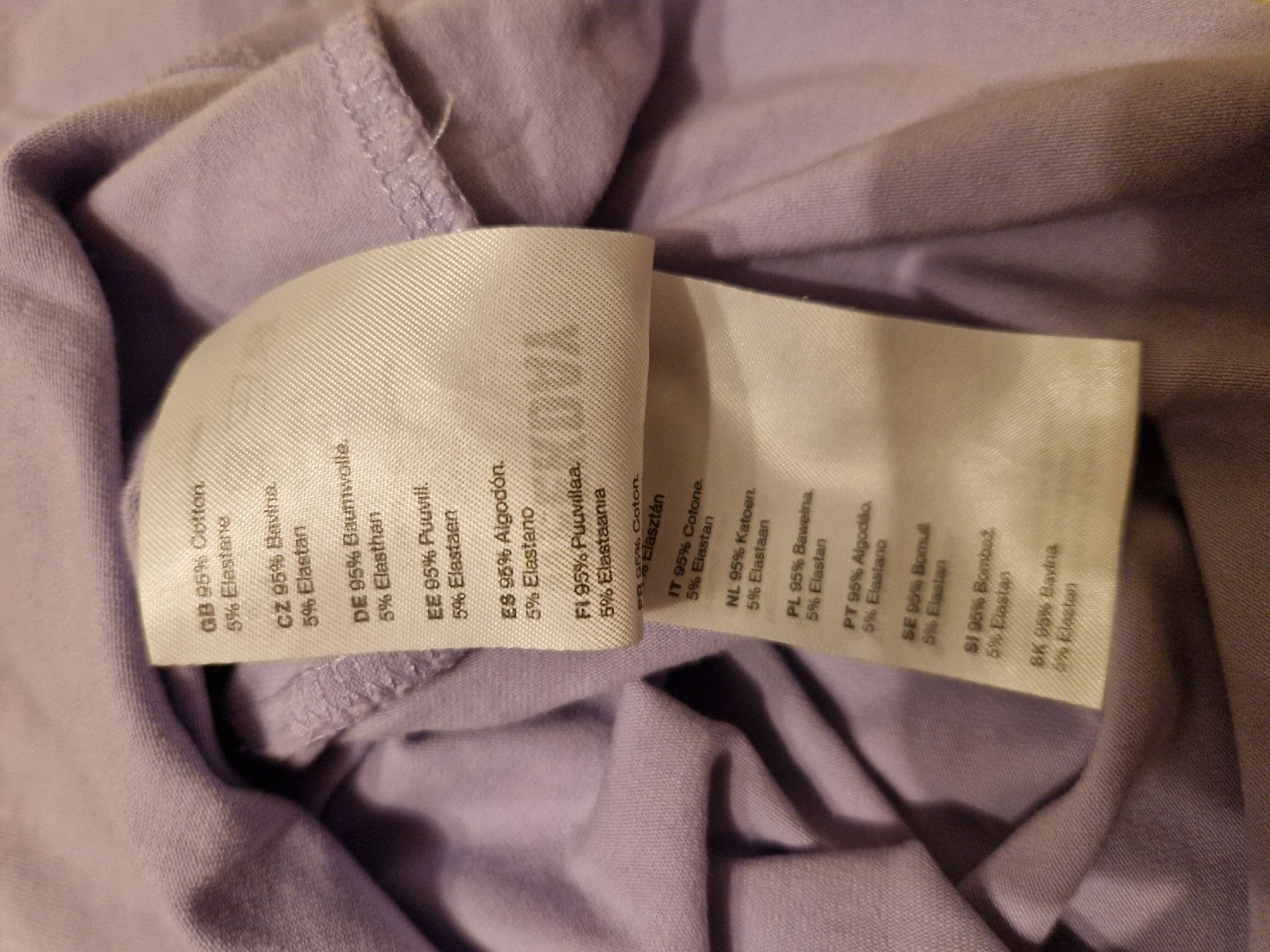 Weekday T-shirt: Violet T-Shirt - size L – Usato da Allschwil venduto da IreneTu 3