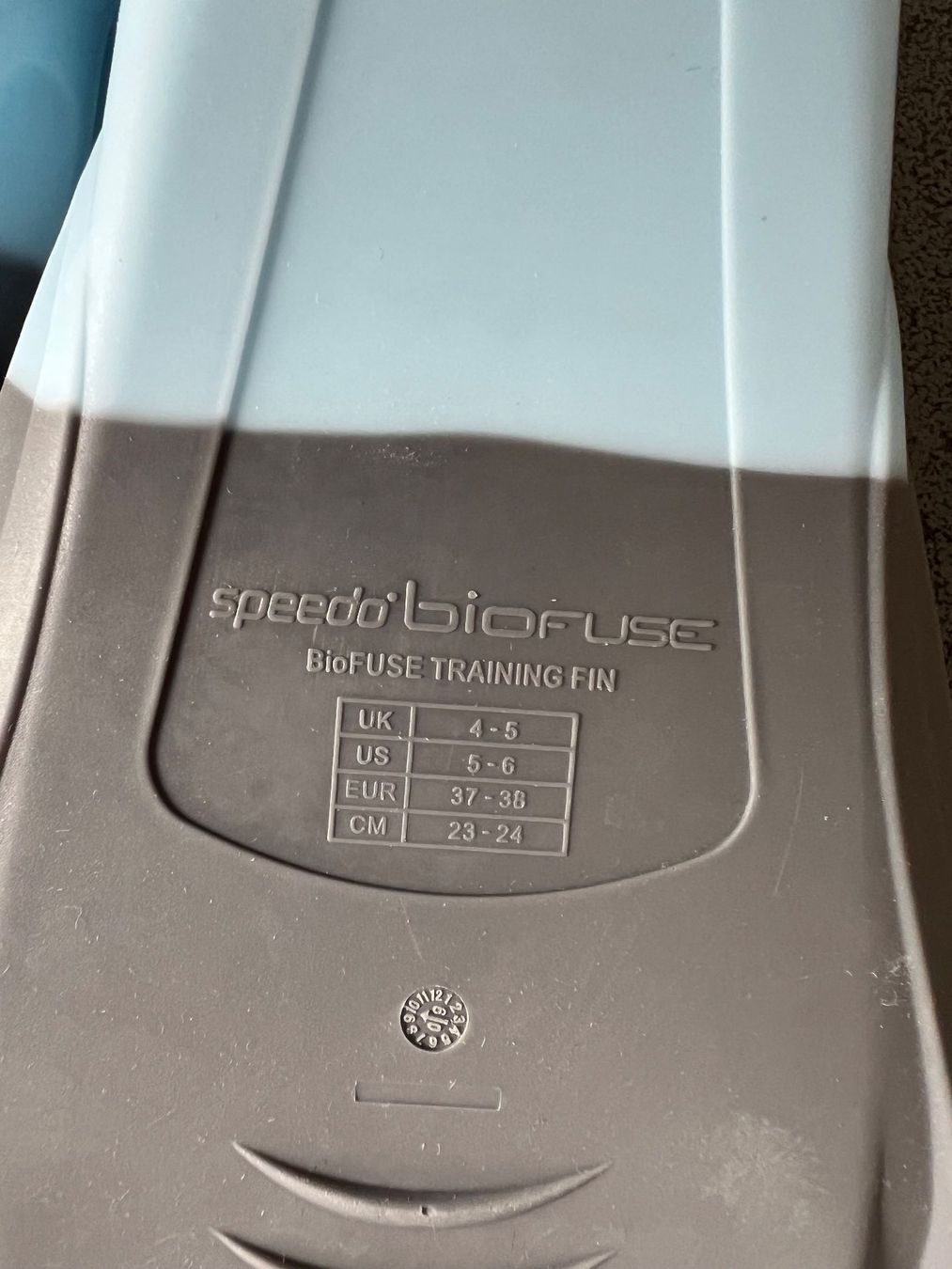 Speedo Pinne, Maschere & Boccagli: Flossen 37-38 – Usato da Novaggio venduto da seri00 1