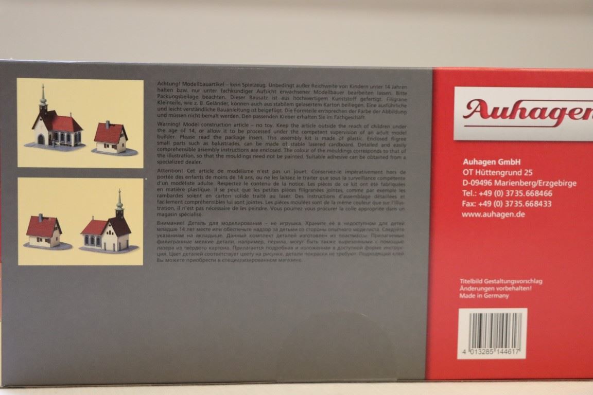 Accessori: Dorfkirche mit Pfarrhaus (352-353) – Nuovo e nell'imballaggio originale da Bäriswil BE venduto da WWYN-Liquidationen 5