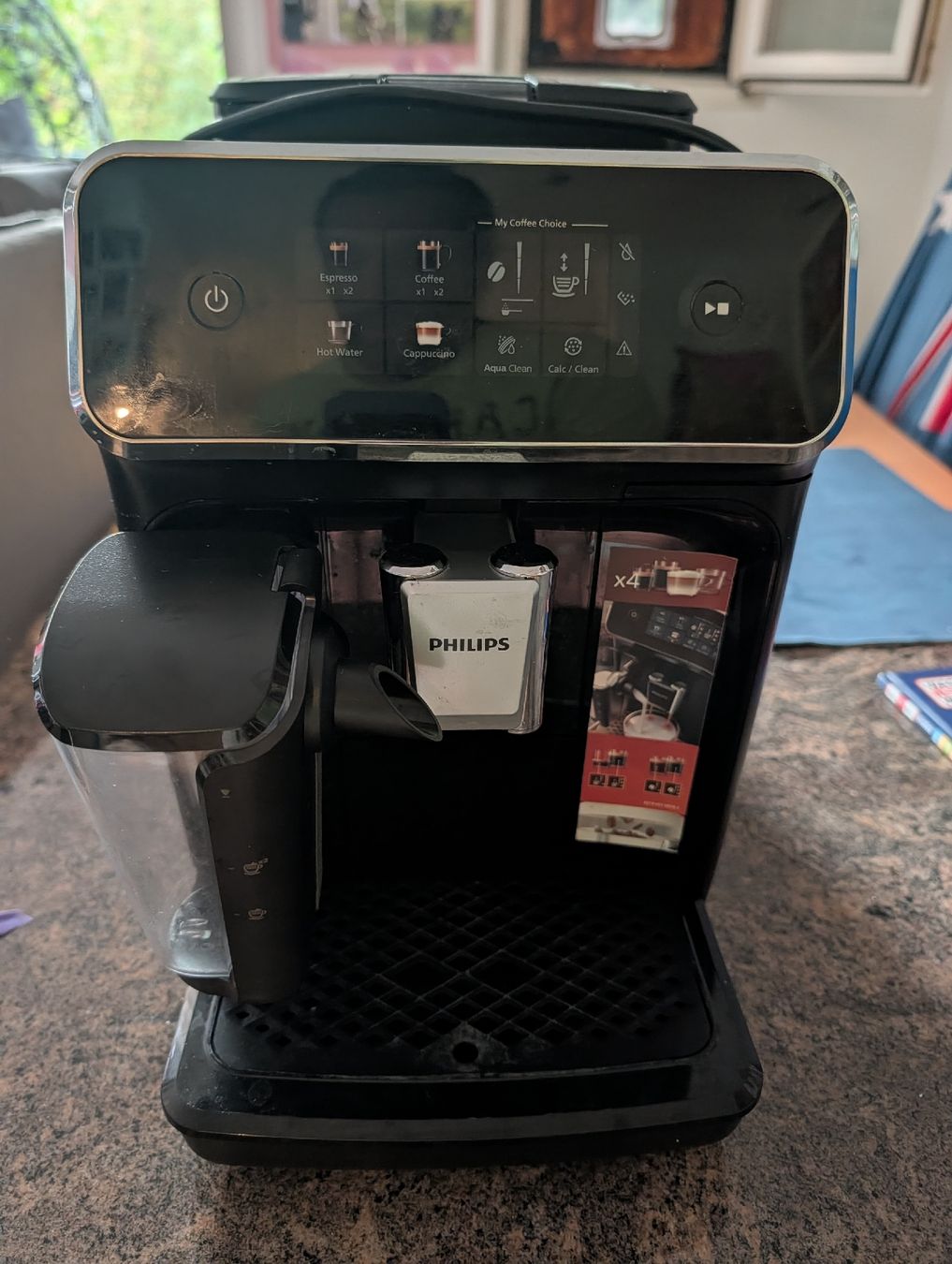 Philips Machines à café & Machines à expresso: Verkaufe Philipps Kaffevollautomat – D'occasion à Schaffhausen par SH_Pinkmann
