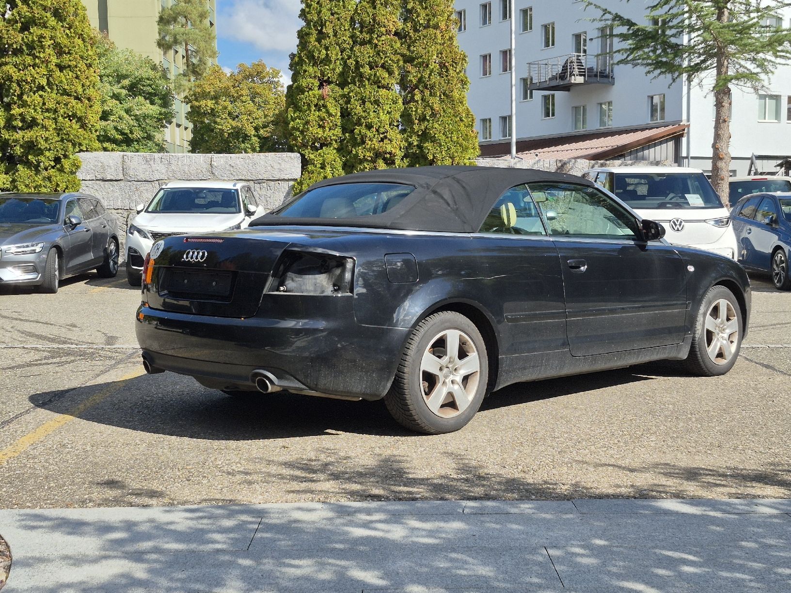 Audi Autos: Audi A4 Cabrio 1.8T – D'occasion à Oberuzwil par Auto-Hilber 5