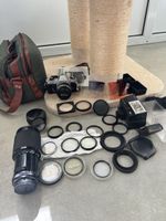 Nikon FG Spiegelreflexkamera-Set inkl. Vivitar 70-210mm & Zu