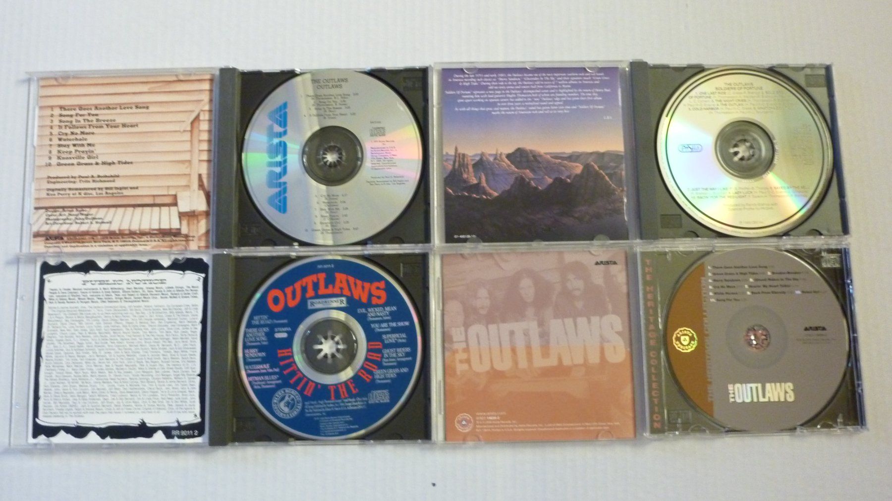 CD: Outlaws – Usato da Weesen venduto da Speerbezirk 1
