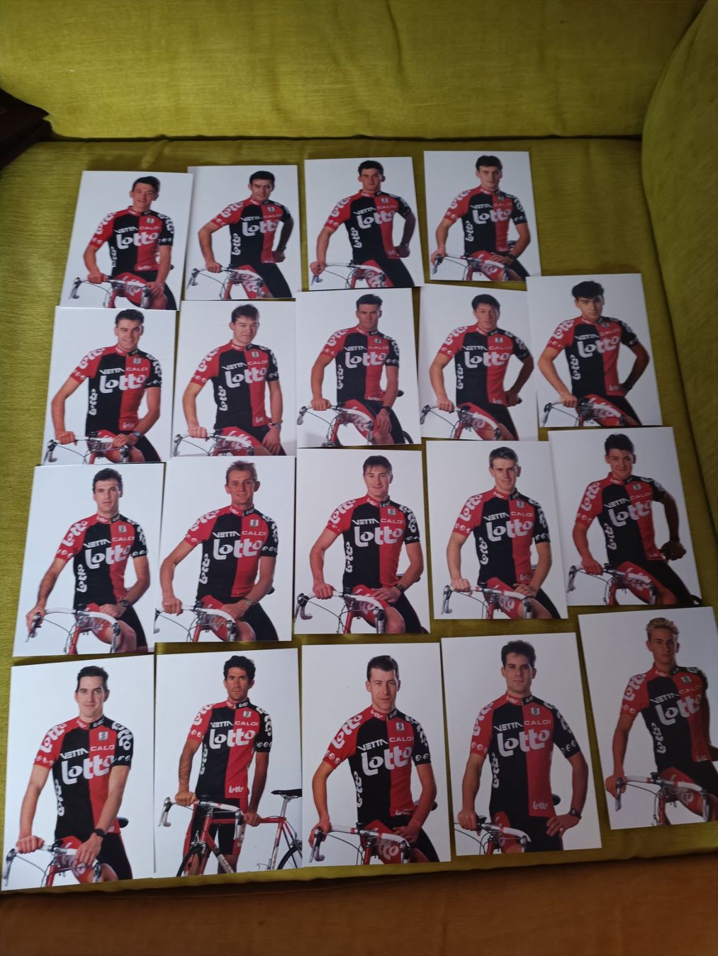 Autografi: Team Lotto - 19 Autogrammkarten – Usato da Menziken venduto da Artographs