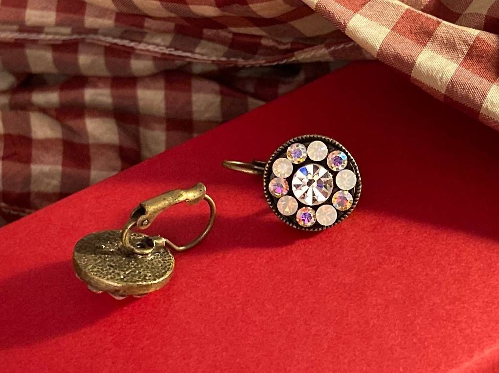 Orecchini pendenti & Orecchini a lobo: Ohrringe mit Strass-Steinen – Usato da St. Gallen venduto da jbr_q7tx 1