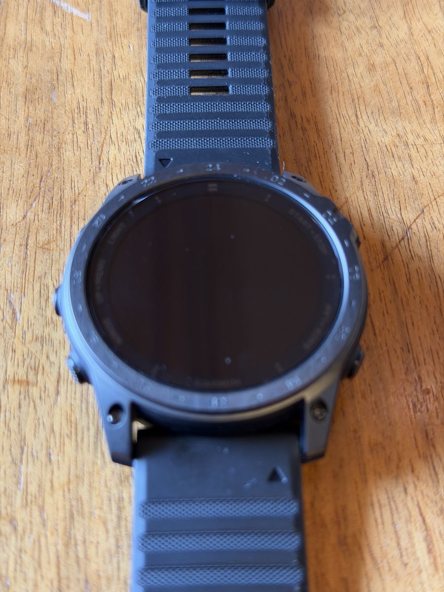 Garmin Smartwatch: Garmin Tactix 7 Premium Tactical GPS Watch AMOLED – Gebraucht aus Bellmund von m.a.burri 1