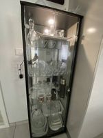 Vitrine aus Glas