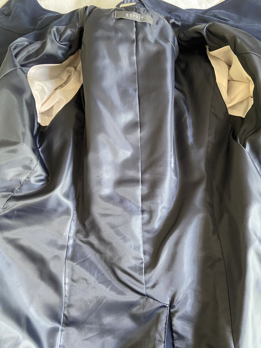 Esprit Cappotti: Esprit Übergangsjacke Damen Gr. 42 Navy – Nuovo (secondo la descrizione) da Huttwil venduto da graesihu 2