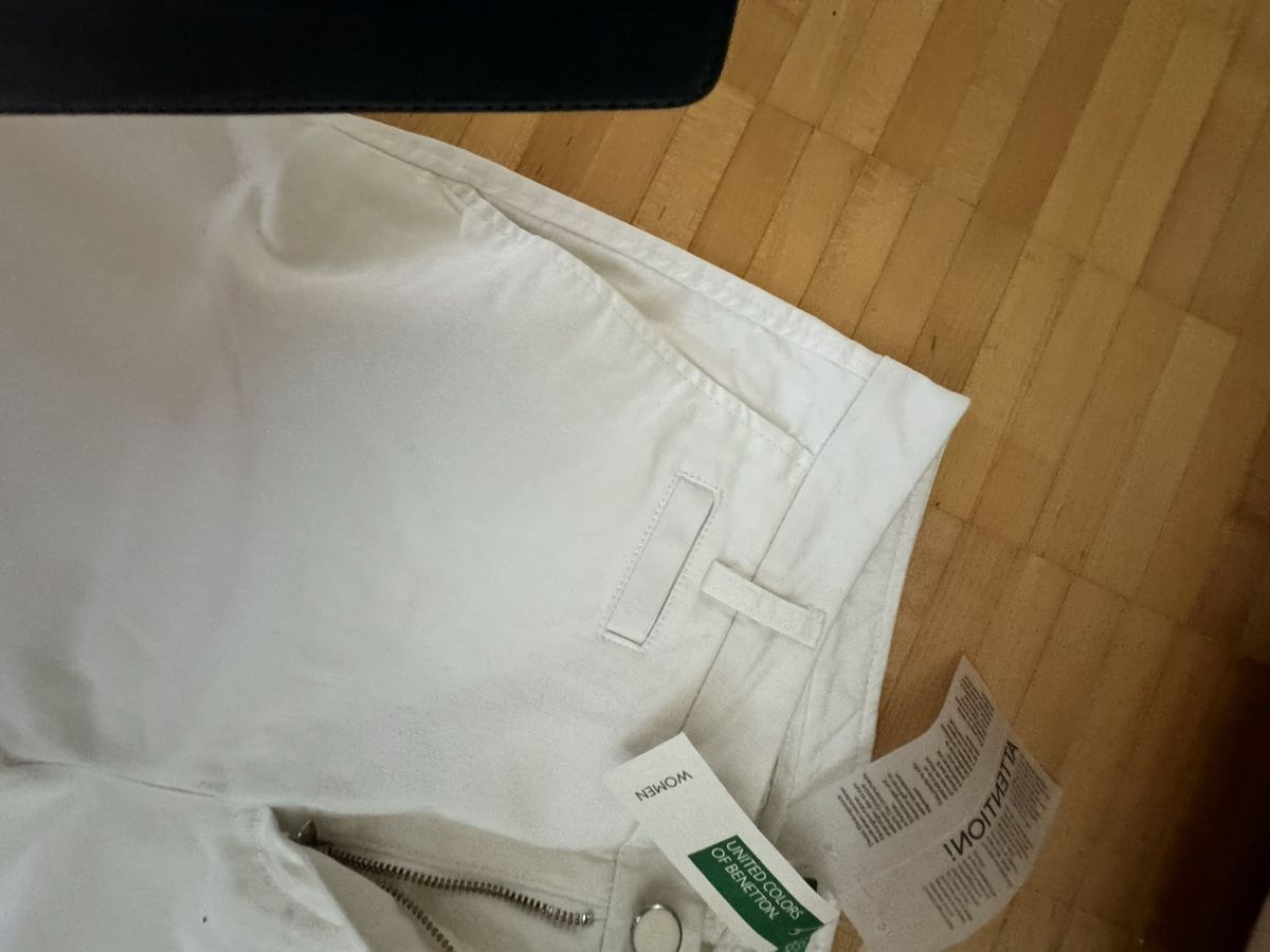 Benetton Hosen: Benetton hose 38/40 – Gebraucht aus Küssnacht am Rigi von ciucchino 1