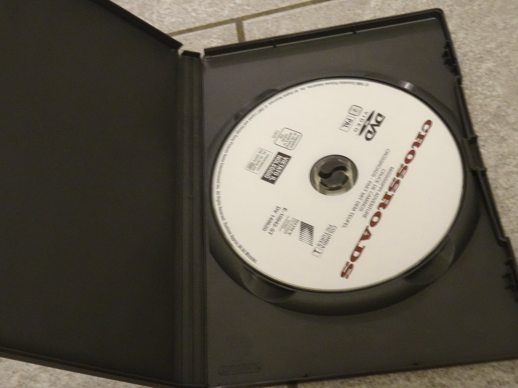 Alle DVDs: DVD Crossroads - Pakt mit dem Teufel – Gebraucht aus Olten von Disc-Verkauf 1