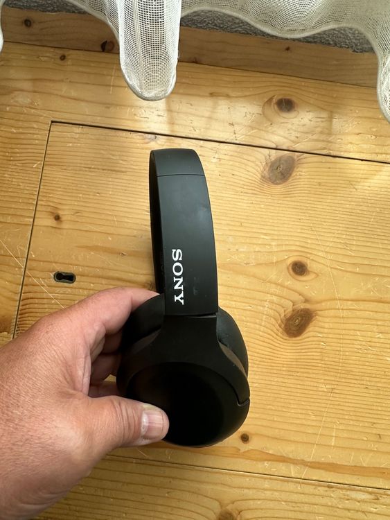 Sony WH-910n 2