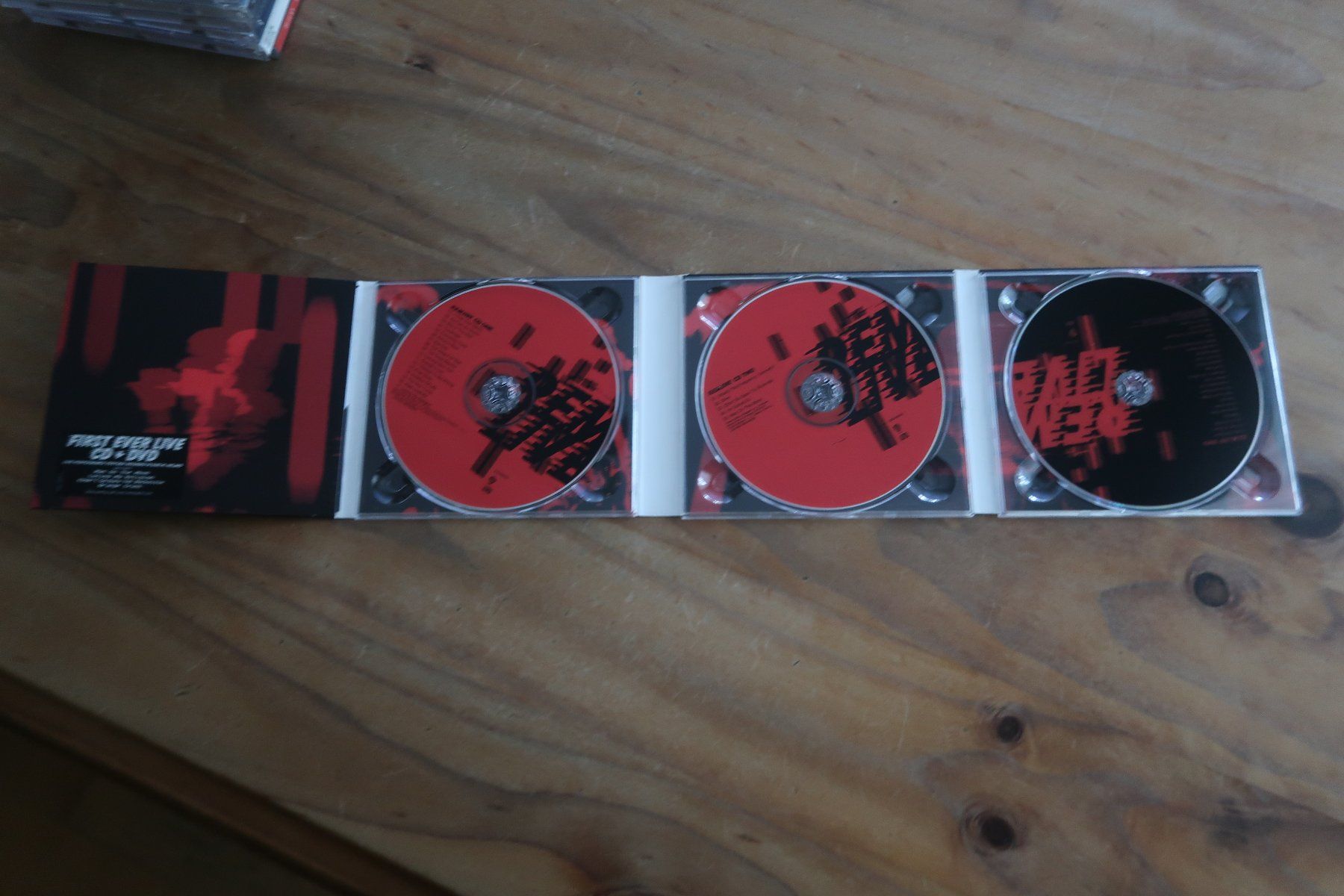 CDs: R.E.M. - LIVE - 2x CD mit DVD – Gebraucht aus Basel von Patiscat 3