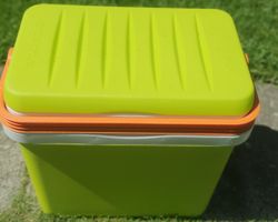 GioStyle Cooler Box - Perfect for Summer Picnics!