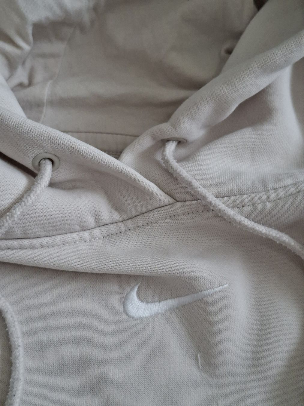 Nike Maglioni & Felpe: Sweat à capuche Nike beige, taille M large – Usato da Renens VD venduto da ser_j2fn 4