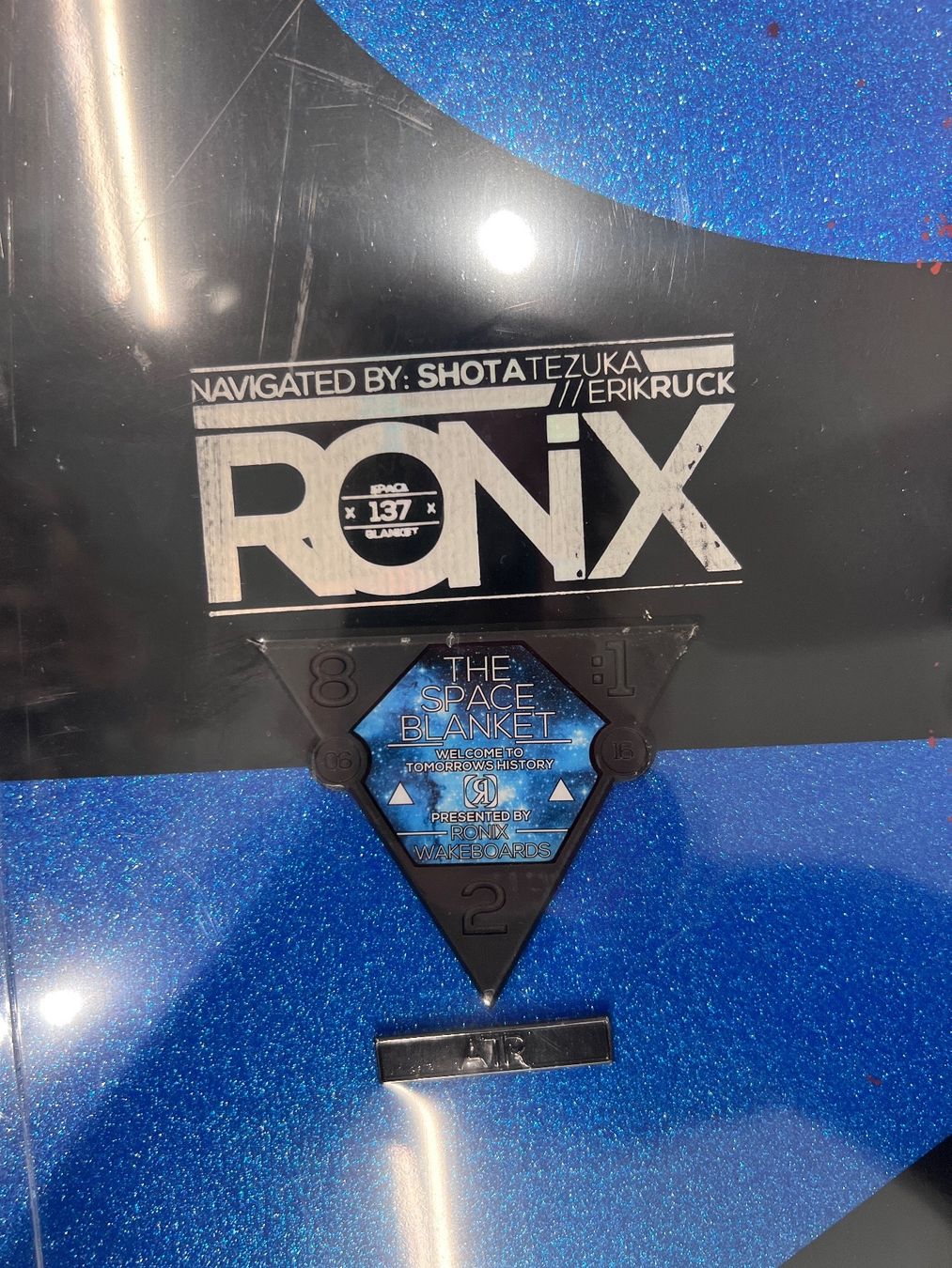 Ronix Planches de surf: THE SPACE BLANKET RONIX WAKEBOARD 137 – Neuf avec emballage d'origine à Stans par 360Stans 2