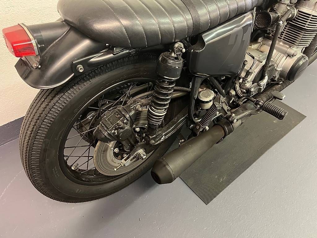 Strada: Honda CB 750 F – Usato da Hausen am Albis venduto da riviera64 4