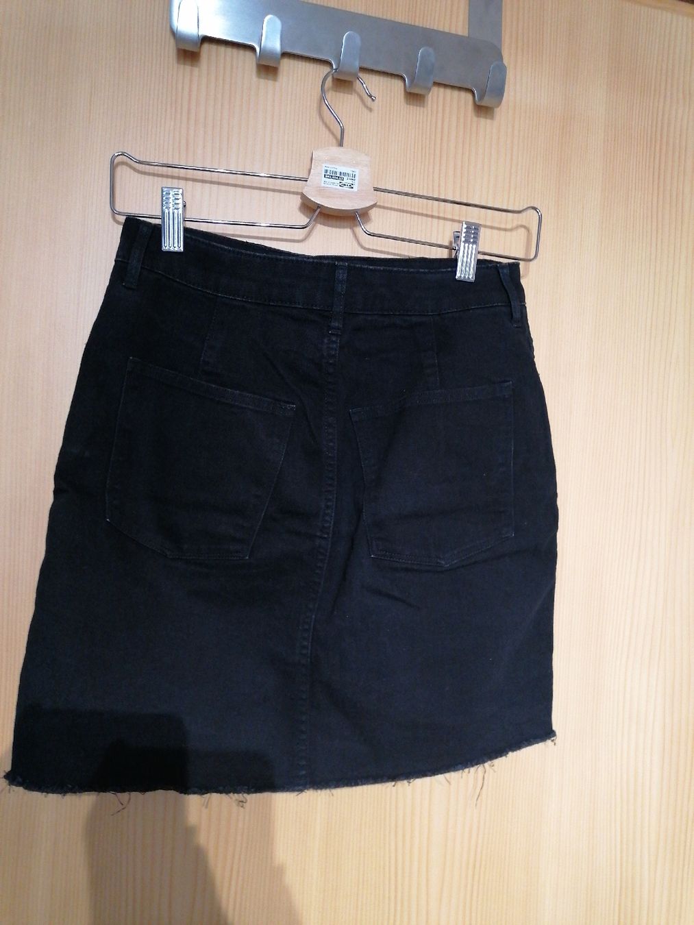 H&M Gonne: Schwarzer Jeansrock von H&M – Usato da Leuk-Stadt venduto da See_Lin 1